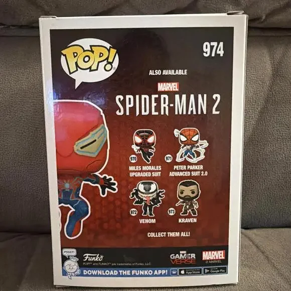 Funko Pop! Vinyl: Marvel - Peter Parker Velocity Suit - Entertainment Earth... - Picture 3 of 6